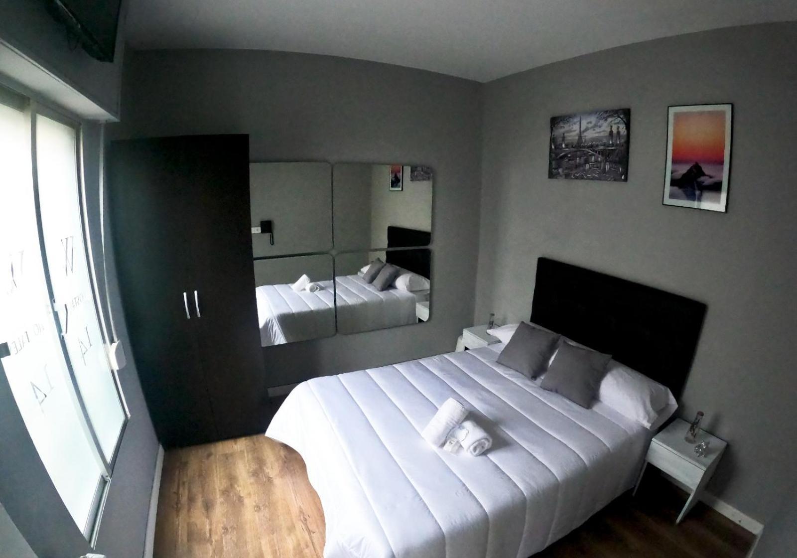 W14 Hostales Vigo Exteriér fotografie
